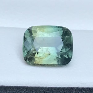 Teal Sapphire – Beautiful Colour - 1.95 Carat - Radiant Shape  - 7.80mm x6.38 MM - Natural Sapphire - Craft Your Dream Jewellery!!!