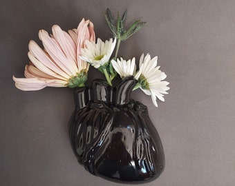 Anatomical Heart Vase in Black. Wall vase, wall pocket, heart vase