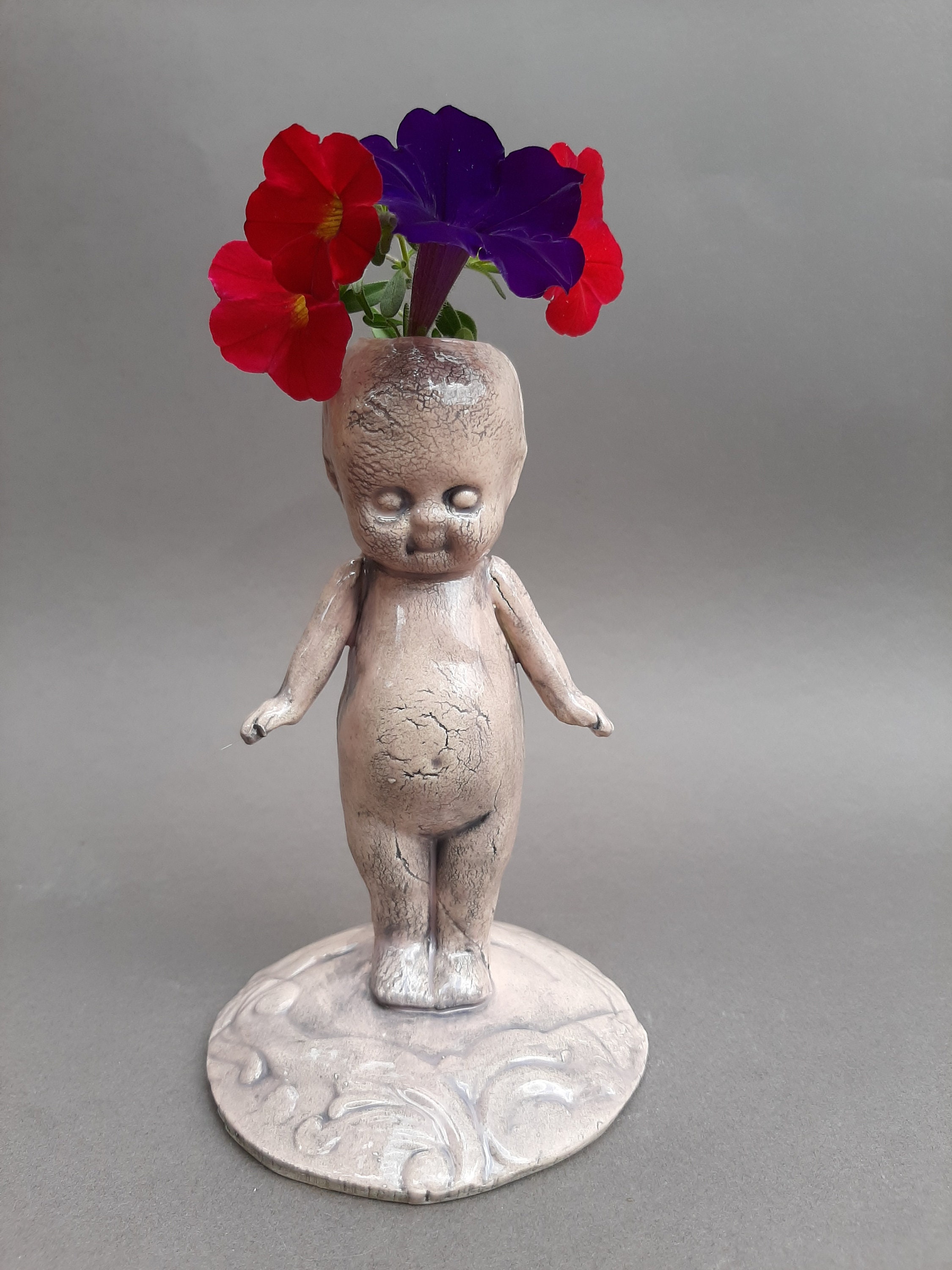 Doll vase deals