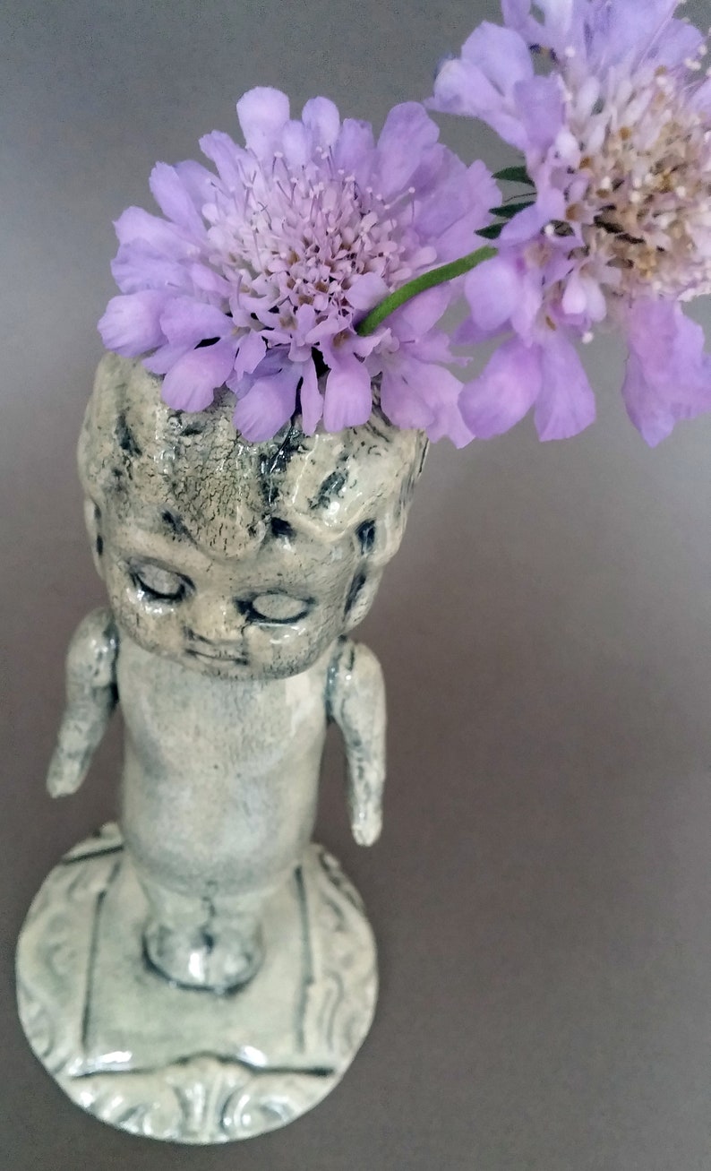 doll vase