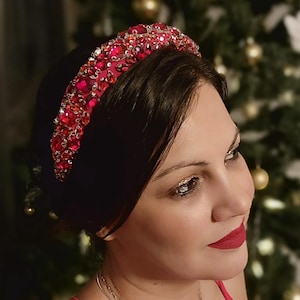Exquisite Handmade Crystal Headband | Luxurious Rhinestone Embellished Hairpiece | Perfect for Weddings / Festive Occasions