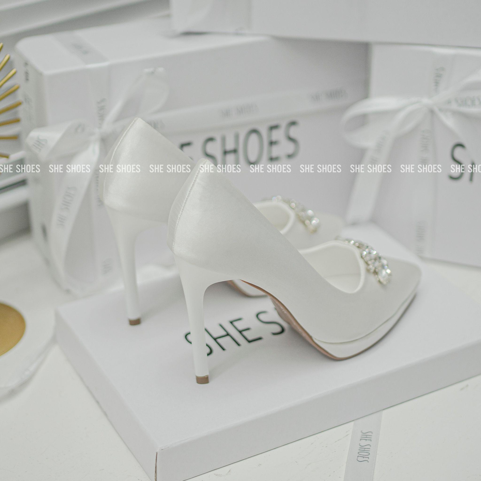 Luxurious and Charming High-heeled Wedding Shoes With Rhinestones for ...