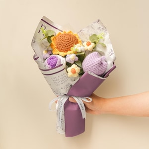 Personalised Mother&#39;s Day Flowers, Crochet Flowers Bouquet, Rose, Tulip, Crochet Graduation Doll, Crocheted Flowers For Mom, Crochet Flower