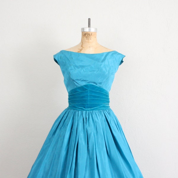 1950s New Look Cocktail Dress in Teal Satin and Velvet . Strapless Party Dress