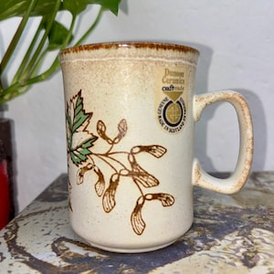 MCM Vintage DUNOON Leaves and Berries As-new Stoneware Mug 1970s Scotland