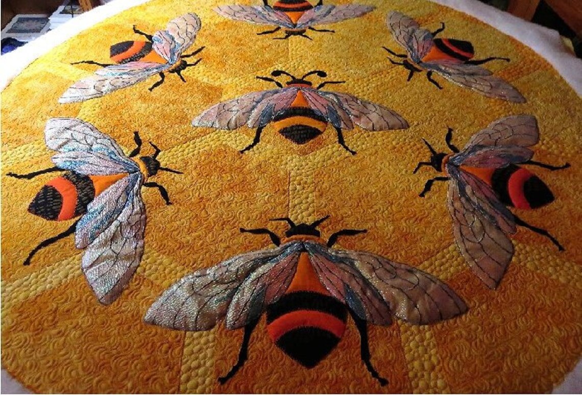 The Quilting Bee Bee Hive PDF Quilt Pattern Wall Hanging Etsy Australia