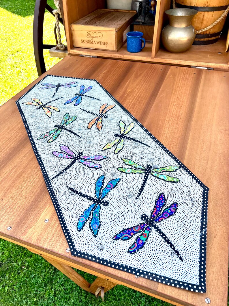 Dragonflies Table Runner - PDF Pattern - Table Runner Pattern ...