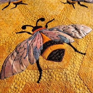 The Quilting Bee bee hive PDF quilt pattern wall hanging honey bee image 4