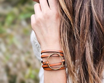 Personalized Leather Bracelet with Custom Engraved Charm - Custom Gift for Her