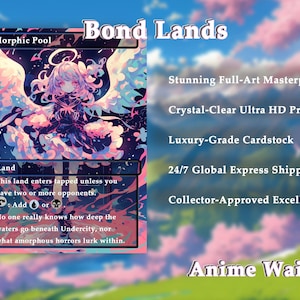 Pu&ograve; includere: Una carta di Magic: The Gathering con un'illustrazione blu, rosa e viola di una ragazza con le ali. La carta &egrave; intitolata "Morphic Pool" e contiene il testo "This land enters tapped unless you have two or more opponents. Add or . No one really knows how deep the waters go beneath Undercity, nor what amorphous horrors lurk within."