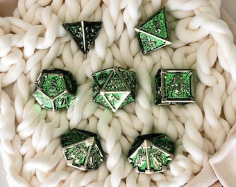 Emerald Green Metal Dice Set – Polyhedral RPG Dice for DnD MTG and Tabletop Games