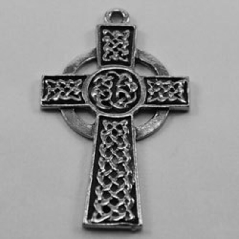 Celtic Cross/' 1 bail Australian Petwer R081