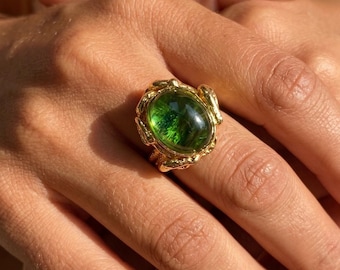 Green Stone Baroque Gold Ring, Adjustable