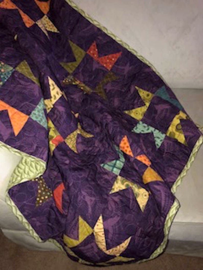 38x51 Reversible Purple Asian Stars Cranes Traditional Floral Patchwork Quilt Home Office Decor Handmade Tabletopper Crib Lap Size