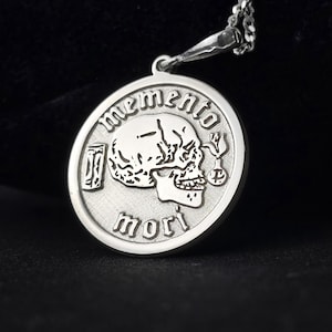 Personalized Memento Mori Pendant,Dainty Amor Fati Jewelry,Skull Coin Pendant, Stoic Silver Necklace, Memento Mori Amor Fati Silver Neckace