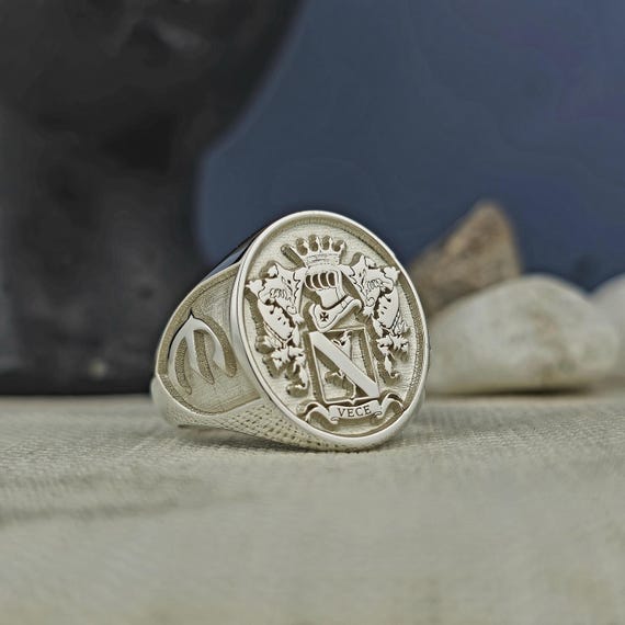 Custom Family Crest Sterling Silver Signet Ring: Heritage Jewelry