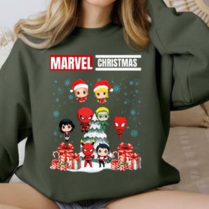 Chibi Marvel Friends Christmas Png, Disney Xmas Gift Png, Team Avengers Xmas Png, Character Movie Design, Avengers Assemble Png, Regalo di Natale