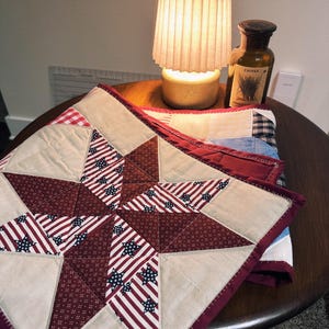 The Farmhouse Table Runner | Multicolor Stars | Quilt Block | 8-Pointed Star Pattern