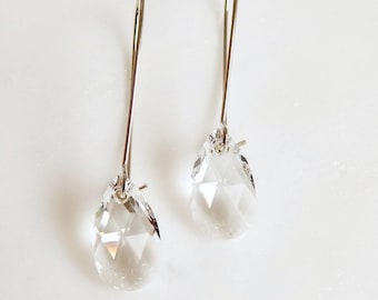 Clear crystal earrings - bridesmaid earrings - bridal earrings - clear earrings - Swarovski  crystal - crystal clear