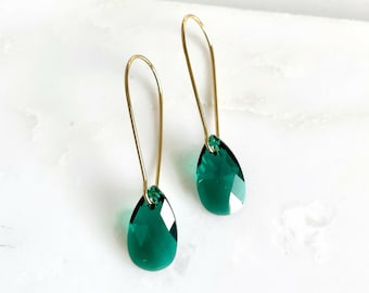 Long emerald green teardrop earrings - emerald crystal earrings - emerald green earrings - Swarovski crystal - green earrings