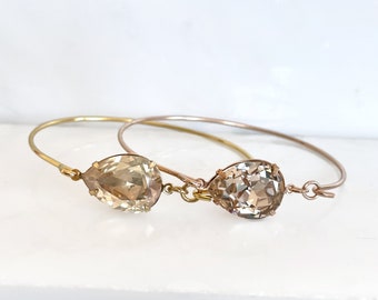 Crystal bangle bracelet with teardrop crystal - rose gold - blush - iridescent - Swarovski crystal