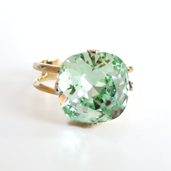 Mint green crystal ring - light green crystal - square stone ring - chrysolite