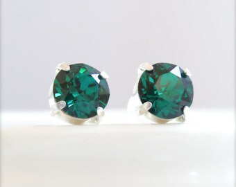 Emerald earrings - emerald green earrings - bridesmaid earrings - May birthstone