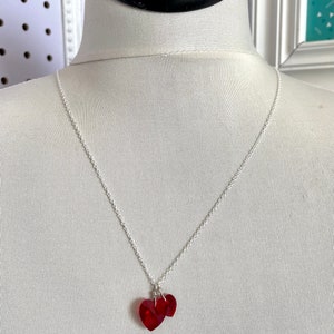 Collier deux coeurs collier en cristal collier coeurs collier Swarovski collier coeurs coeur rouge cadeau Saint Valentin image 4
