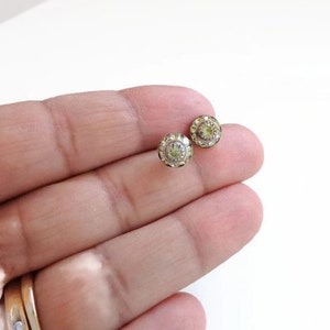 Vintage crystal stud earrings crystal earrings Swarovski earrings crystal studs crystal earrings Jonquil Yellow