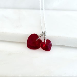 Collier deux coeurs collier en cristal collier coeurs collier Swarovski collier coeurs coeur rouge cadeau Saint Valentin image 3
