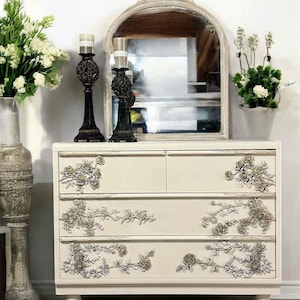 Velvet Cascade Right Flexible Décor Appliqué – Ornate Floral Roses Furniture Casting