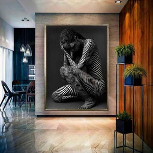アフリカの絵画　アート　タペストリー　〜アフリカで購入〜 アフリカ女性の壁掛けキャンバス、アフリカ女性の壁掛けアート