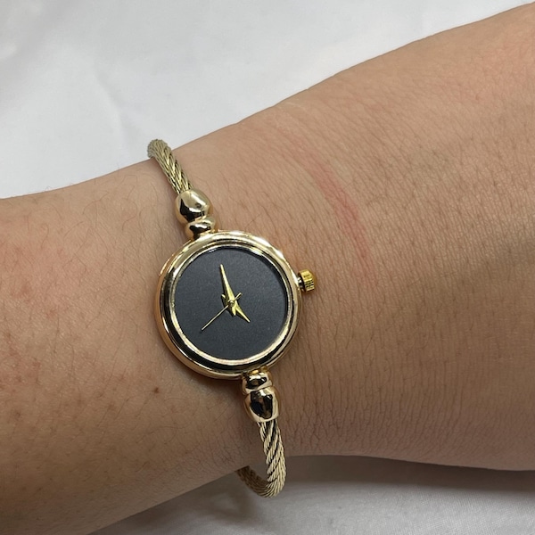 New Dainty Gold Women’s Bangle Watch