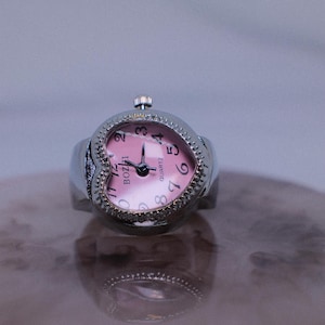 Women's Dainty Adorable Heart-Shaped Pink Ring Watch