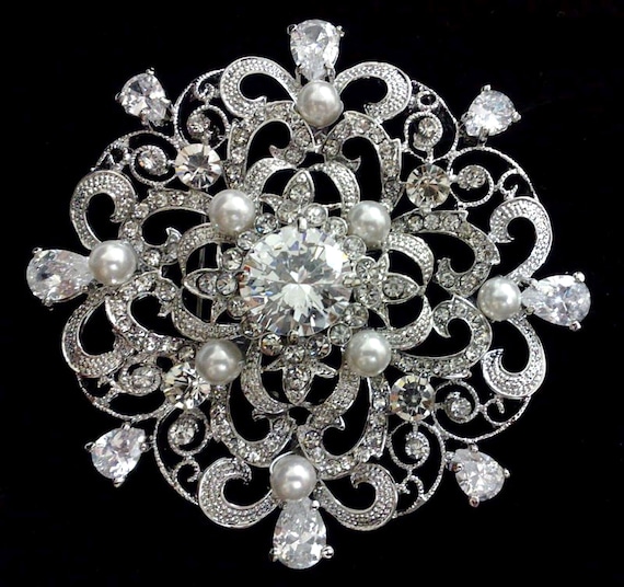 Wedding dress brooch best sale pin