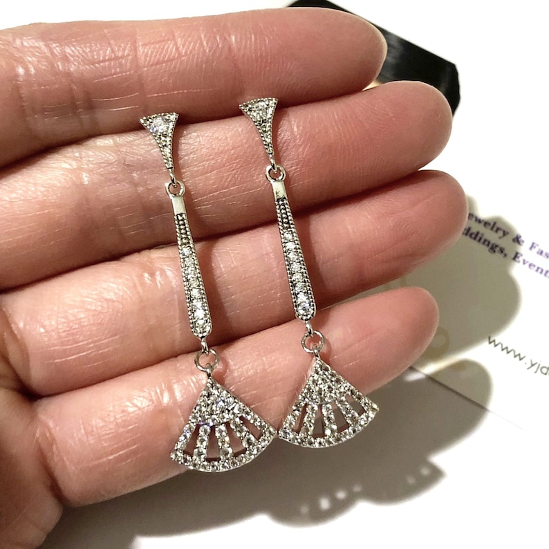 Art Deco Fan Bridal Earrings, 1920s Vintage Style Boho Wedding Linear Earrings, Seashell Shape Geometric Cz Wedding Jewelry Gift, FANLIKE image 1