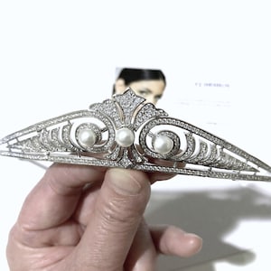 Baroque Antiqued Gold Fleur de Lis Gray Crystal Bridal Tiara Crown Fleur De Lis Tiara - Etsy main image 2