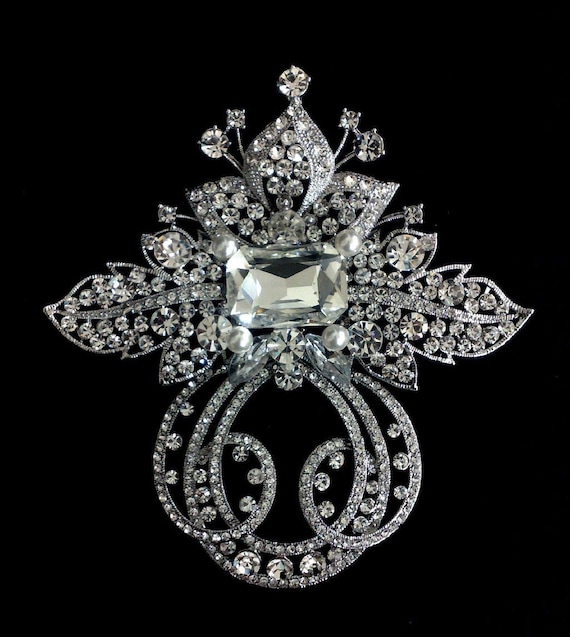 Fashion Jewelry Silver Crystal Brooch Amazon.com: Brooches and Pins Women Brooches Fashion Jewelry  main image 4