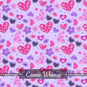 Może przedstawiać: Bezszwowy wzór na jasnofioletowym tle z powtarzającymi się ilustracjami różowych serc z kul dyskotekowych, okularów przeciwsłonecznych, ust, kwiatów i butów. Tekst "Cosmic Whimsy" jest wyświetlany pośrodku.