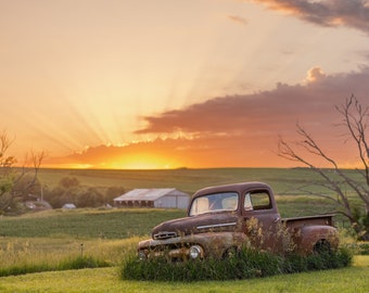 Farmhouse Landscape Photograph - Extra Large Art Print or Canvas