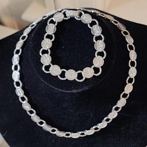 Vintage Silver Tone Sarah Coventry Matching Necklace and Bracelet