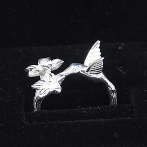 Hummingbird Ring in 925 Sterling Silver || Gifts for Bird Lovers