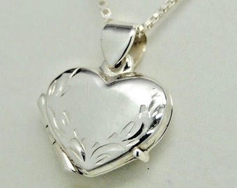 Sterling Silver Picture Locket Necklace || Holiday or Birthday Gifts for Her