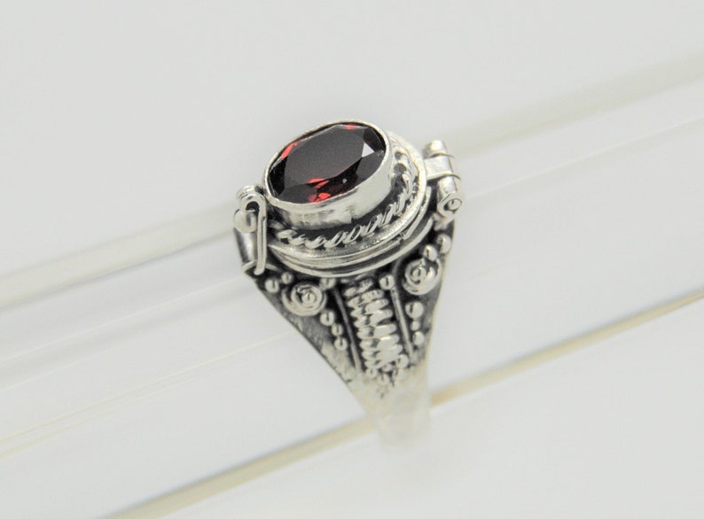 Ashes Holder Ring in 925 Sterling Silver With Red Garnet || January's ...