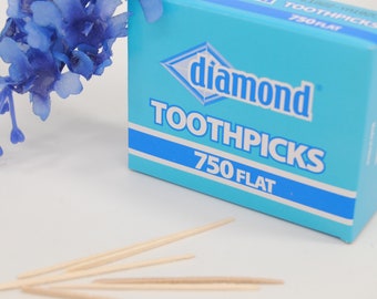 Diamond Brand Flat Wood Toothpicks || Toothpicks 750 Per Package || Bar Supplies || Oral Care || Party Supplies
