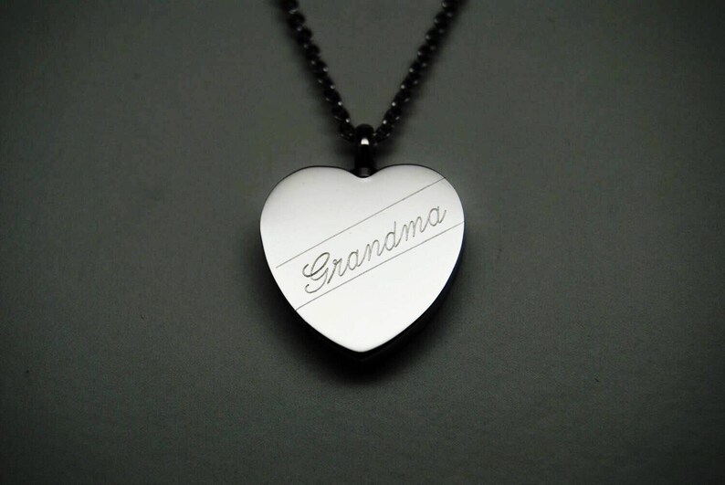 Stainless Steel Grandma Heart Shaped Cremation Urn Necklace Engravable Ashes Keepsake