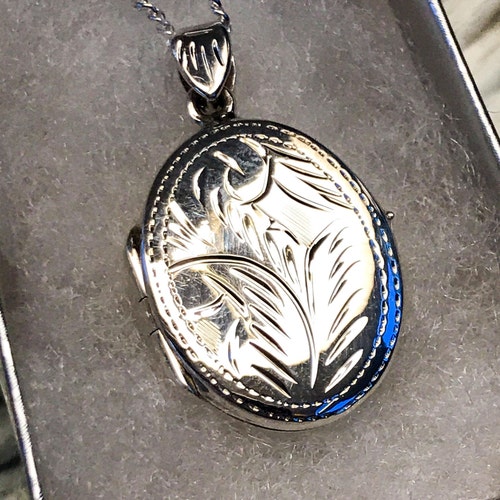 Retro Oval Locket Necklace Sterling Silver - Etsy