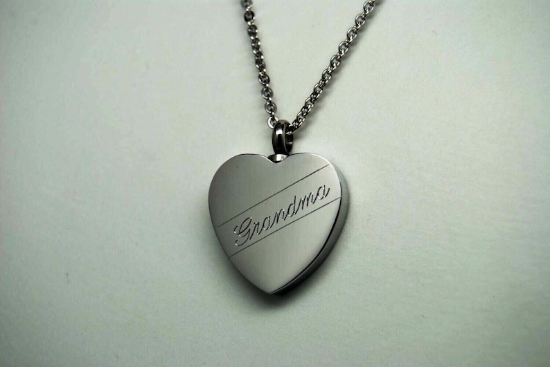 Stainless Steel Grandma Heart Shaped Cremation Urn Necklace Engravable Ashes Keepsake