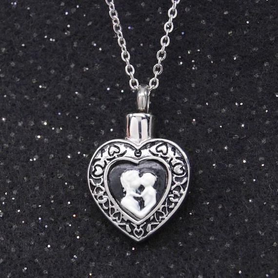 Engraveable Urn Necklace for a Mum Ashes Keepsake