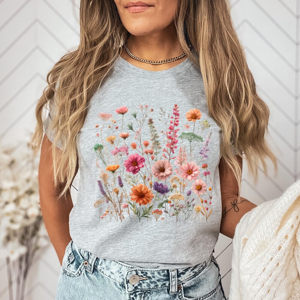 Gardening Shirt,Cottagecore Shirt, Aesthetic Shirt, Botanical Shirt, Vintage T Shirt, Flower Shirt, Plant Lover Shirt, Floral Tshirt Shirtspheree